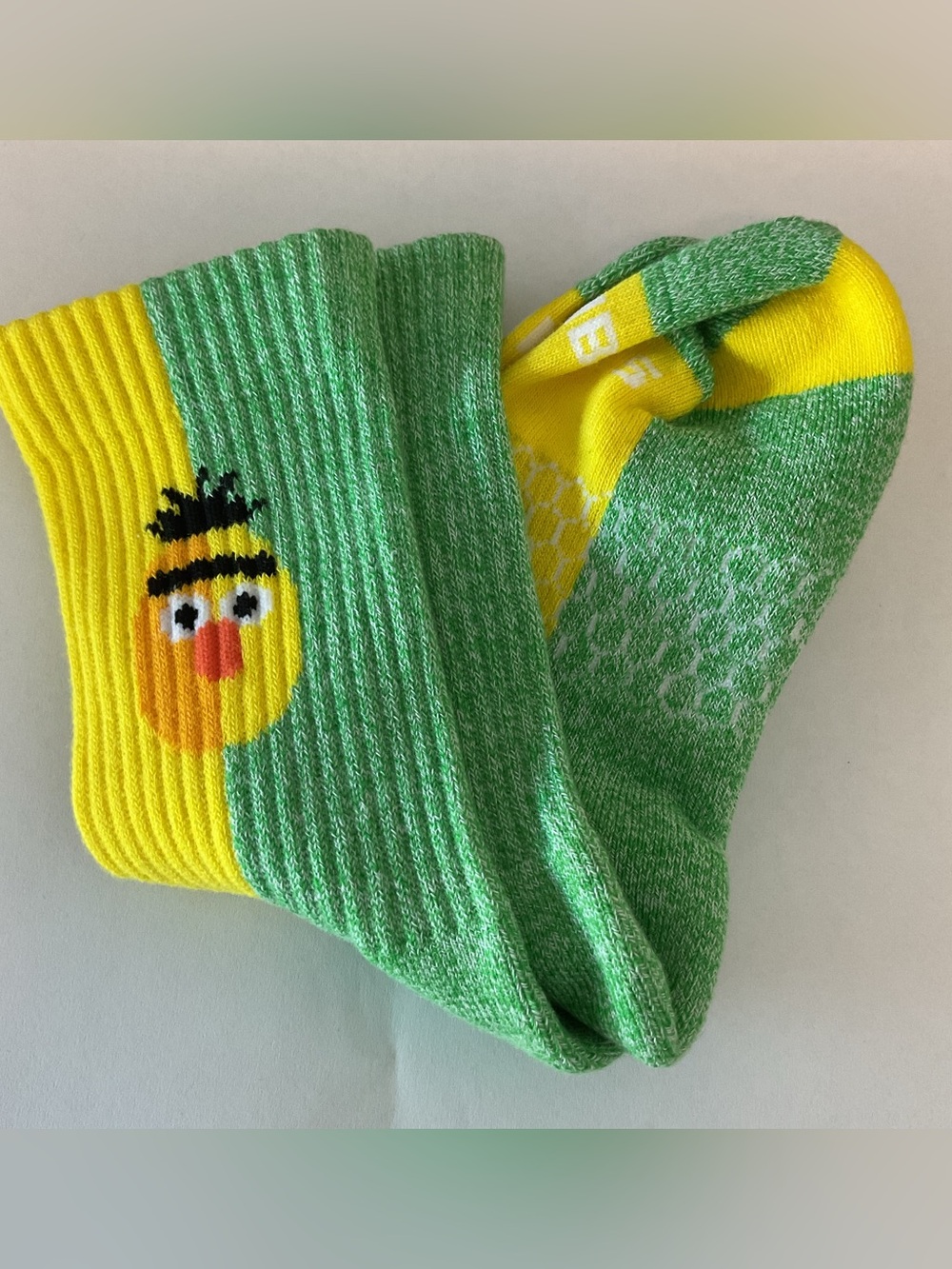 Bombas sesame street Bert mid calf unisex youth socks new fun cozy yellow green